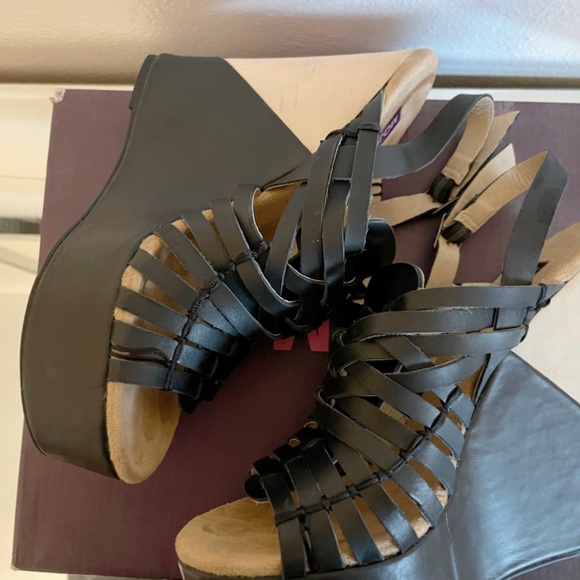 Mojo Moxy Apolo Leather Platform Wedge Heels/Sandals - Picture 9 of 9